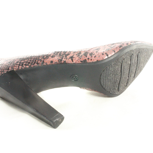 MOSSIMO Supply Snake Print Cutout Pump Heels Sz 8 US Women - Picture 8 of 8
